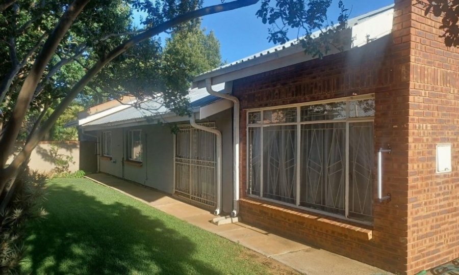 3 Bedroom Property for Sale in Riebeeckstad Free State